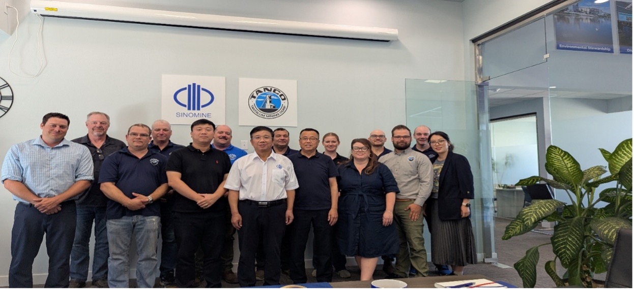 中礦資源集團董事長王平衛到加拿大 TANCO礦山檢查調研